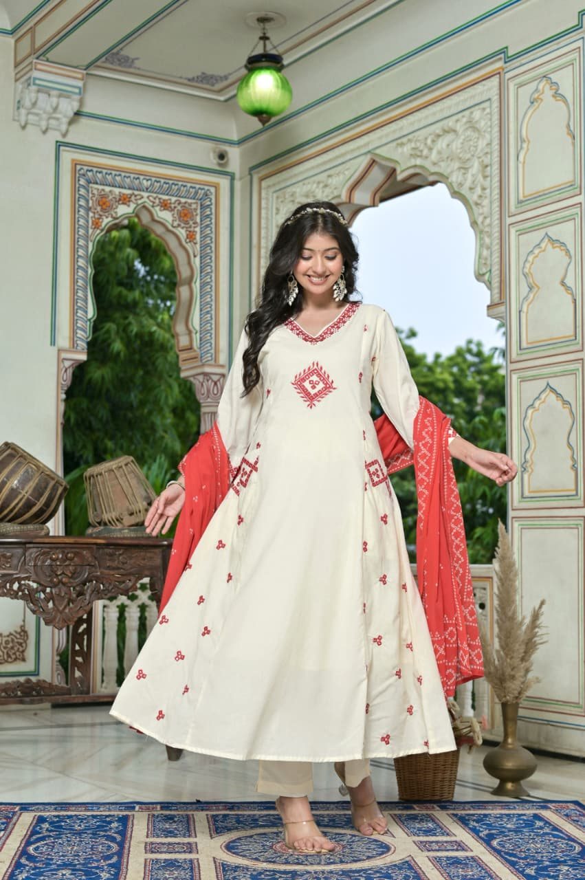 Ivory & Coral Diamond Embroidery Set – cotton kurta set